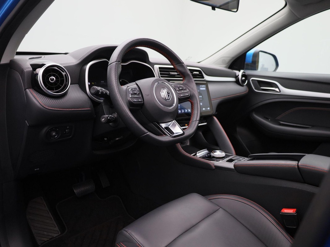 MG ZS EV