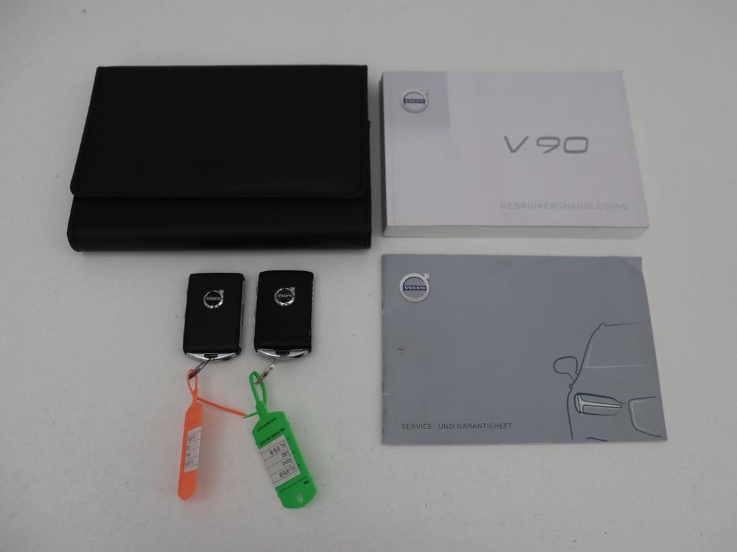 Volvo V90