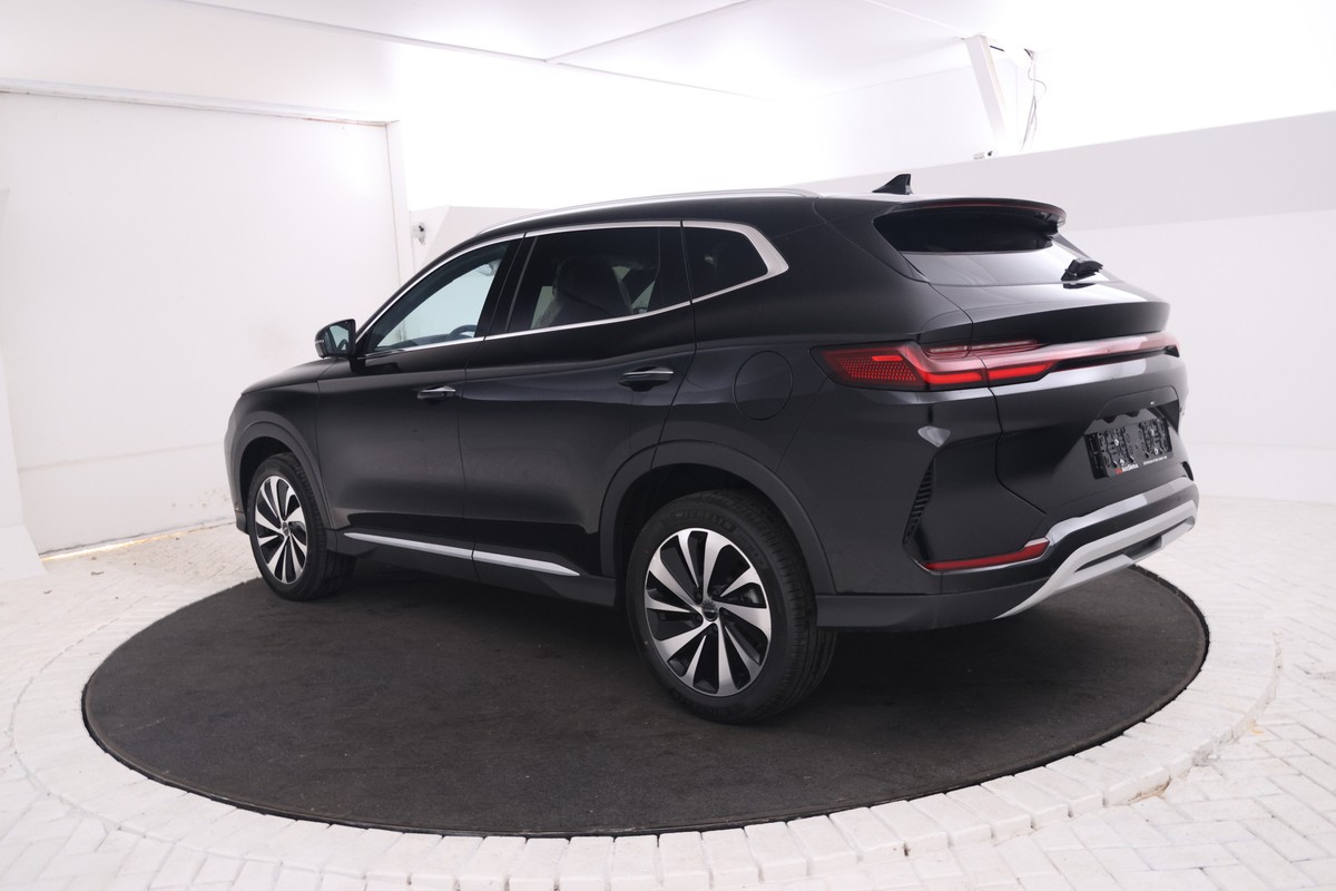 BYD SEAL U