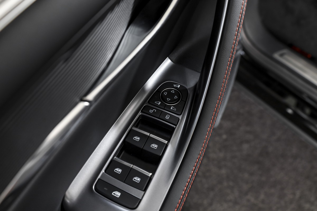 BYD SEAL U