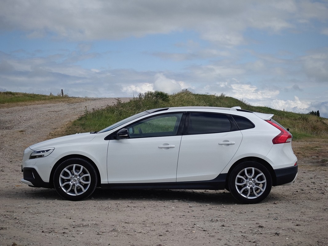 Volvo V40