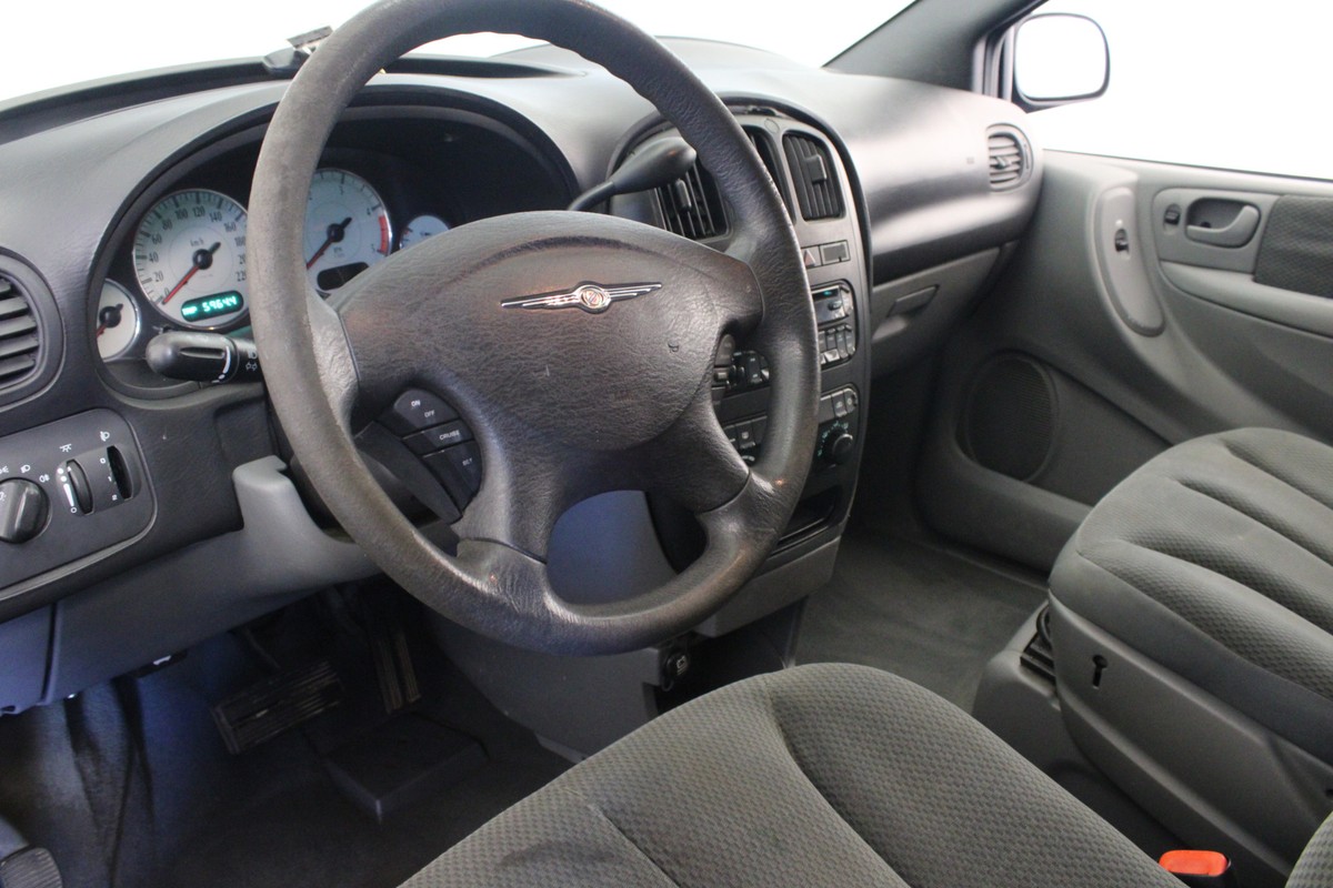 Dodge Ram Van