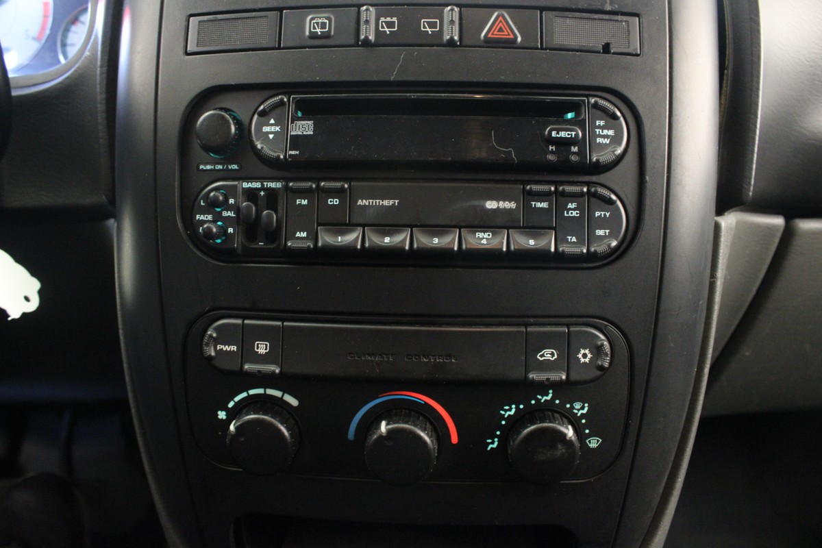 Dodge Ram Van