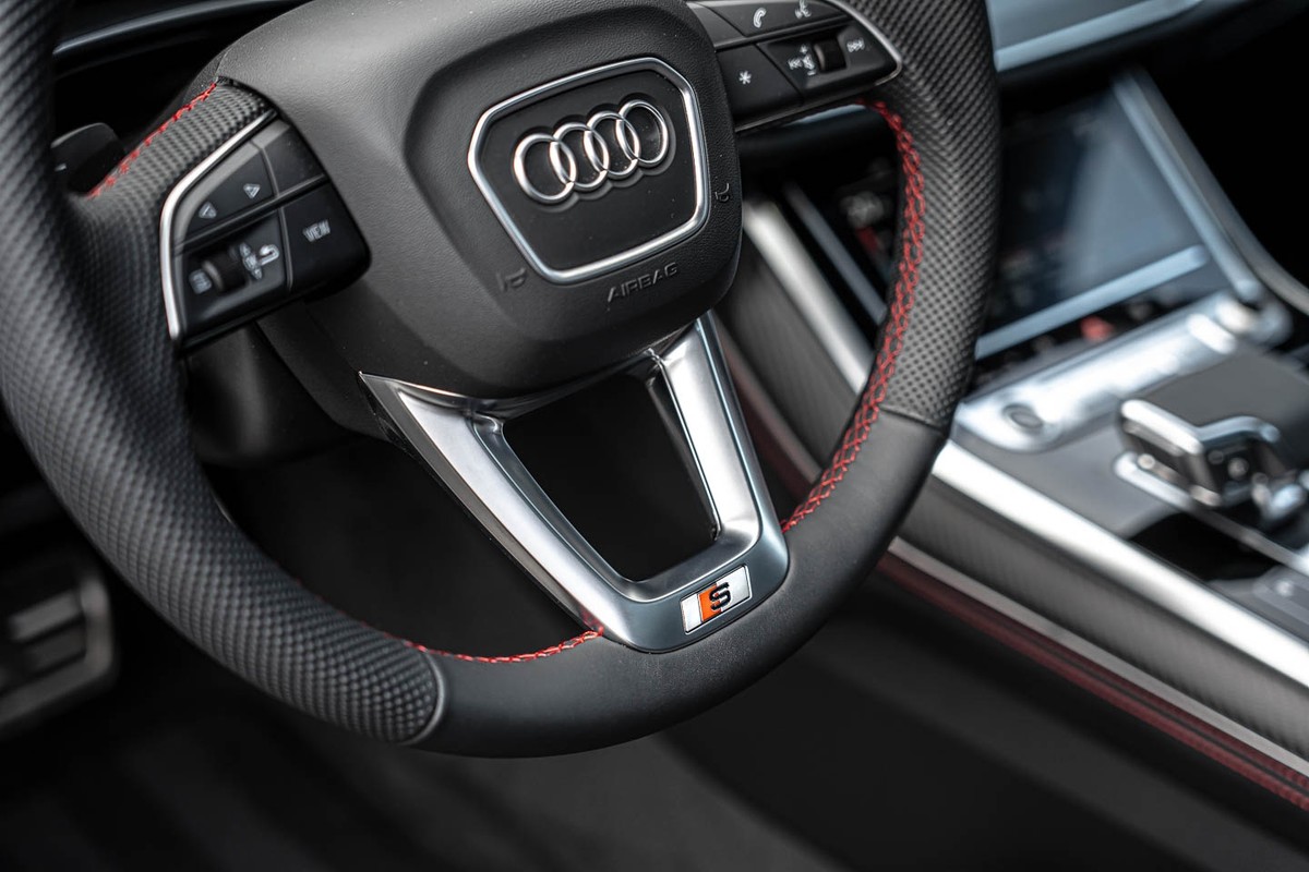 Audi Q8