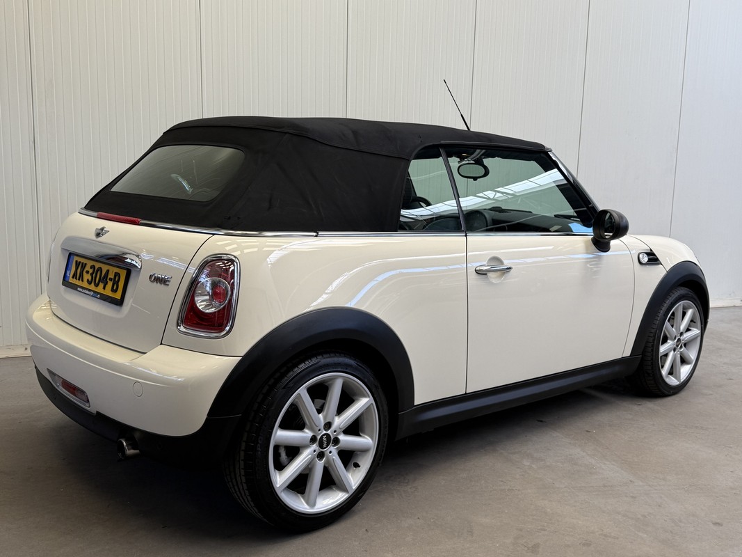 MINI One Cabrio