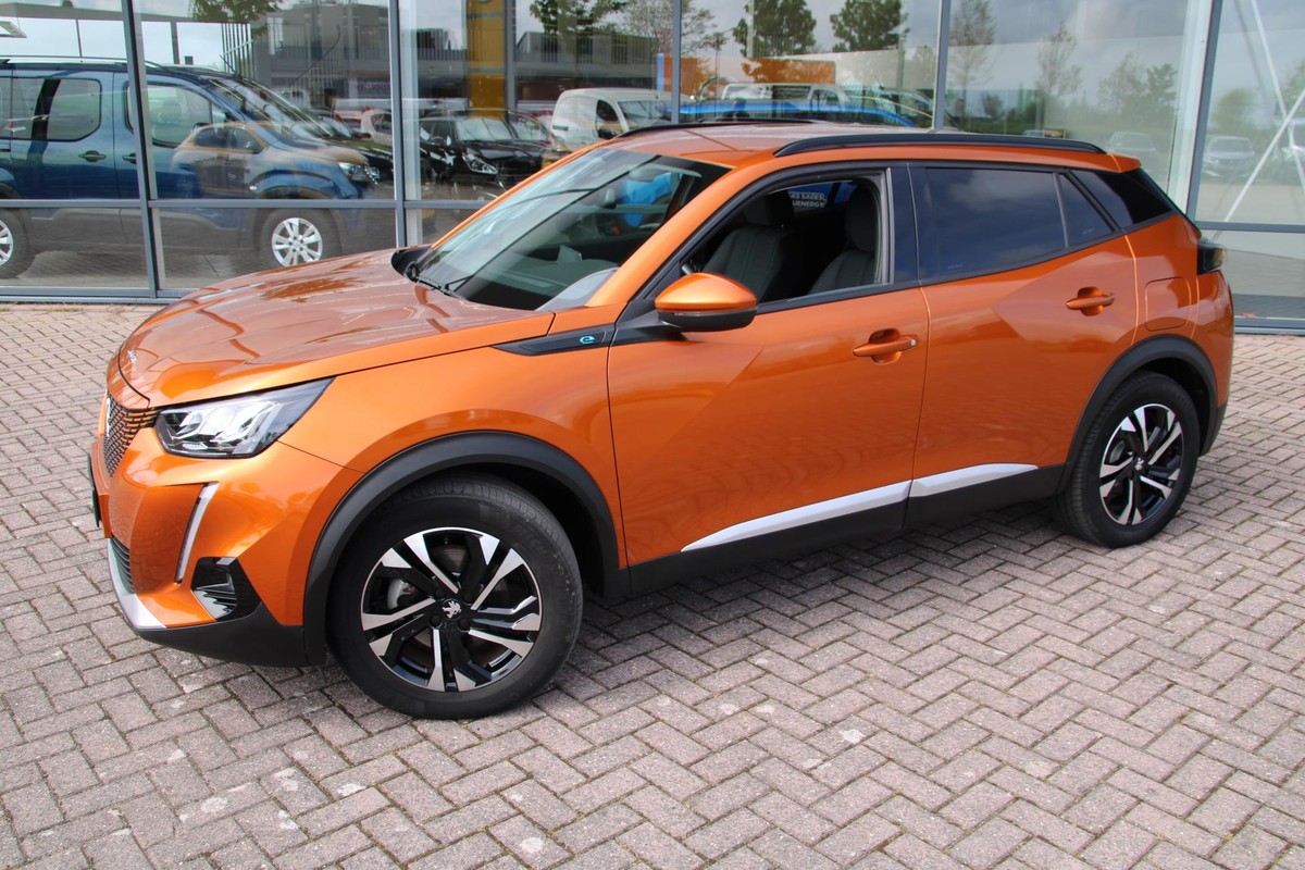 Peugeot e-2008