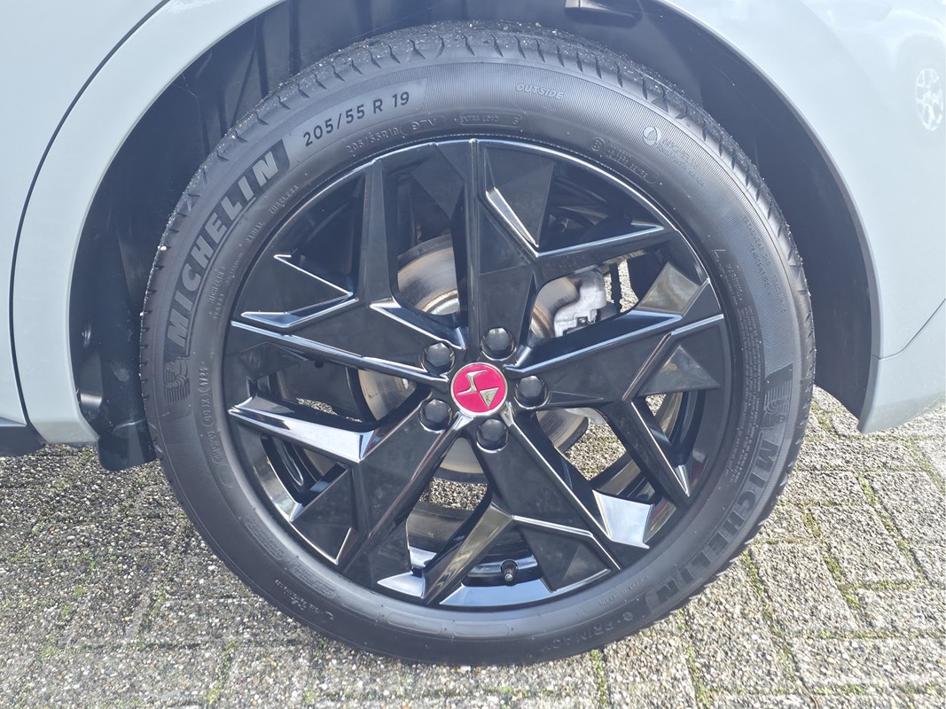 DS DS 4