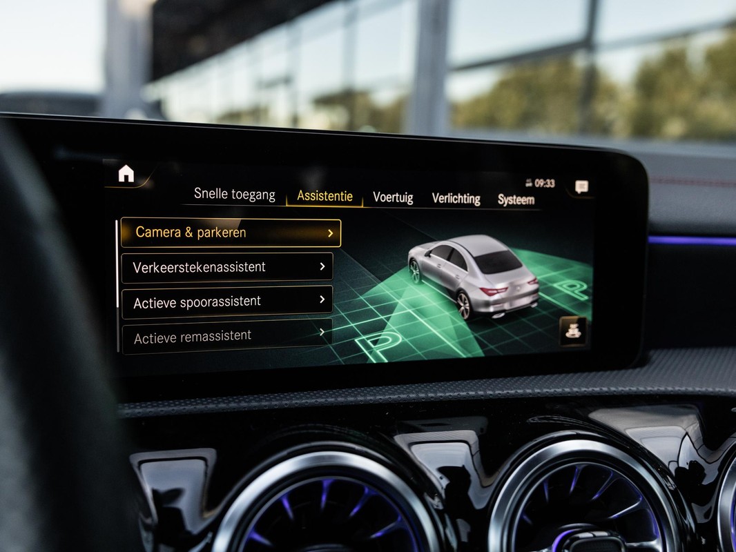 Mercedes-Benz CLA