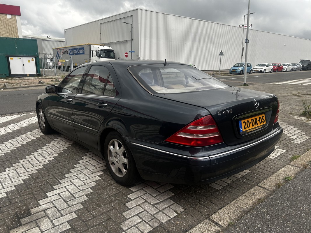 Mercedes-Benz S-Klasse