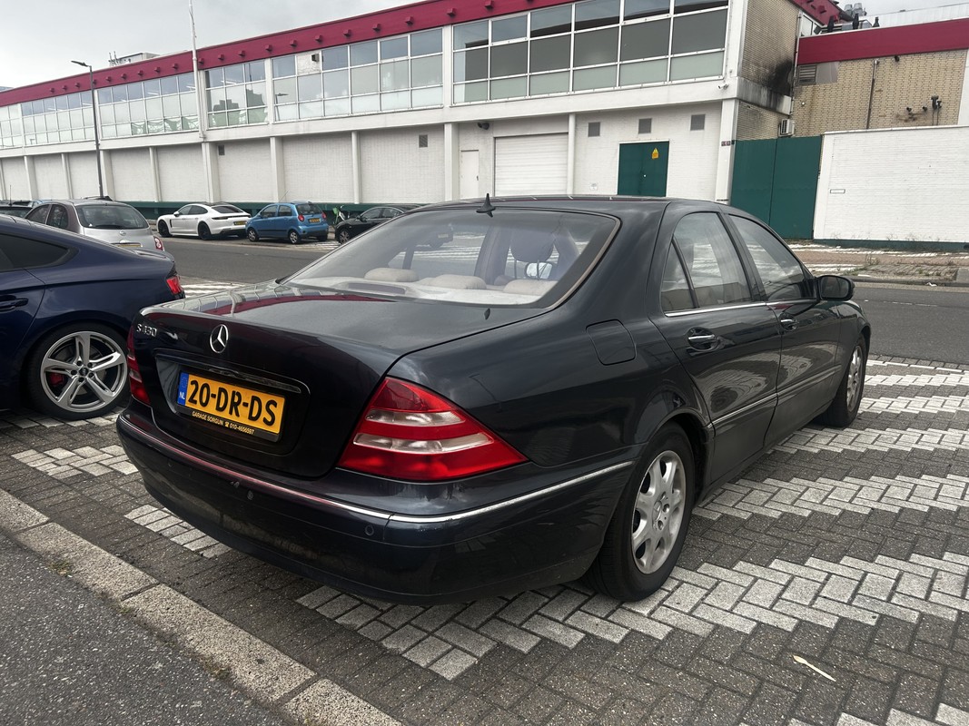Mercedes-Benz S-Klasse