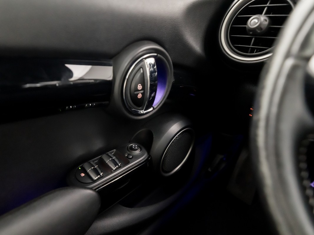 MINI 5-Deurs