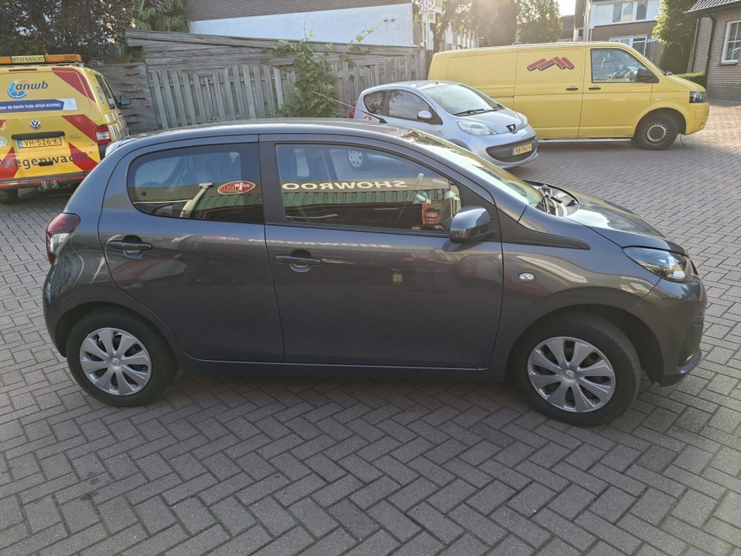 Peugeot 108