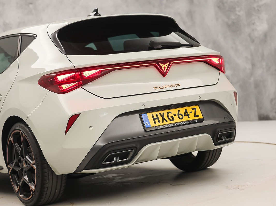 CUPRA Leon