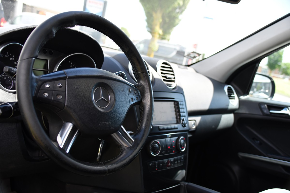 Mercedes-Benz M-Klasse