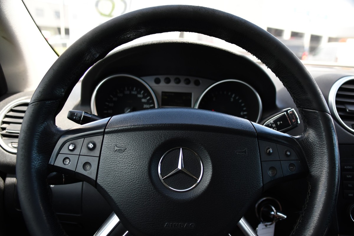 Mercedes-Benz M-Klasse