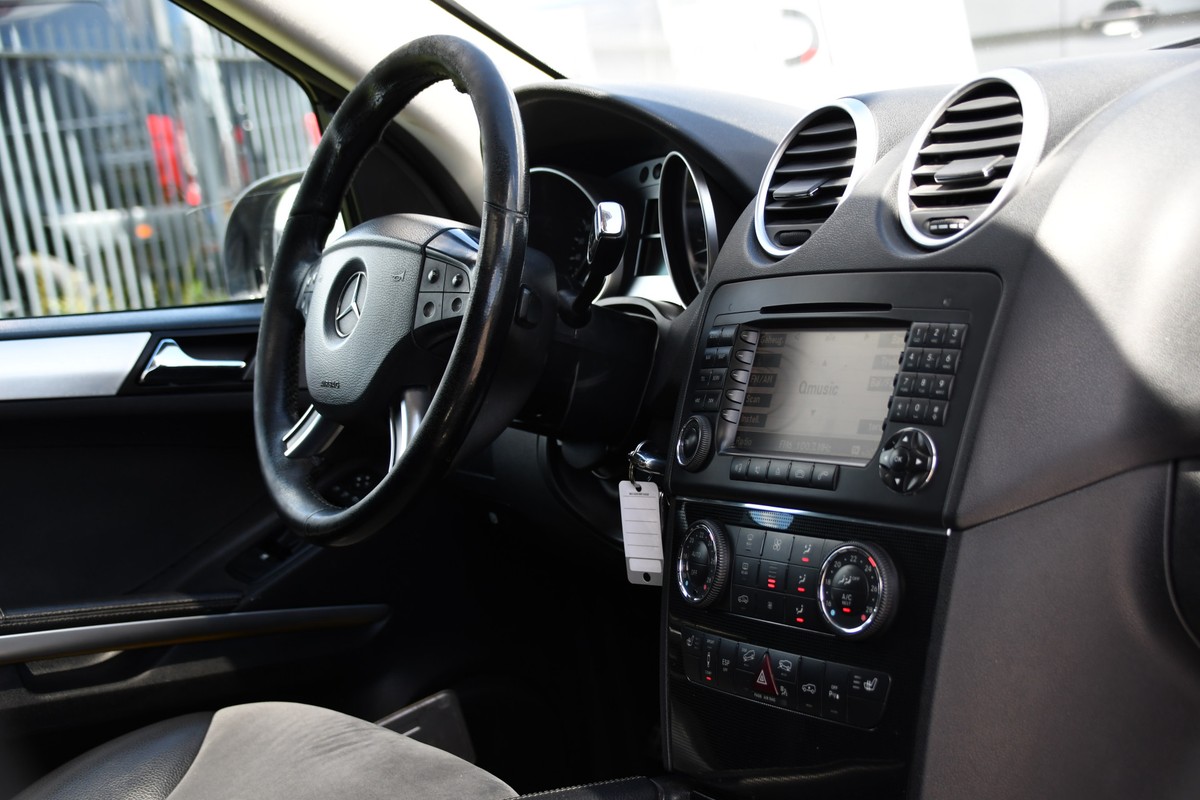 Mercedes-Benz M-Klasse