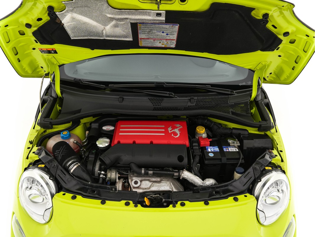 Abarth 695