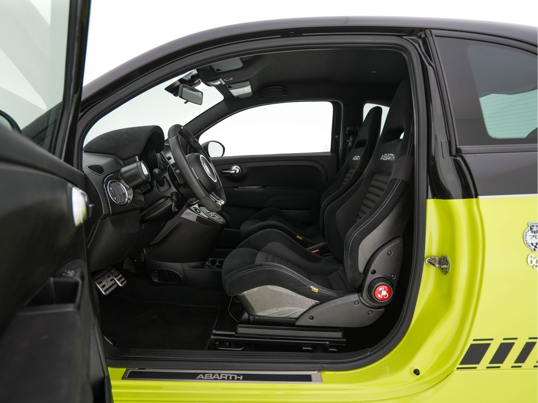 Abarth 695