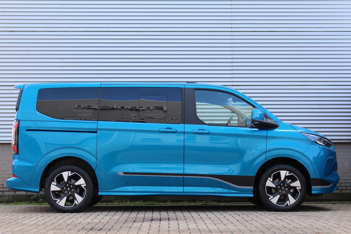 Ford E-Transit Custom