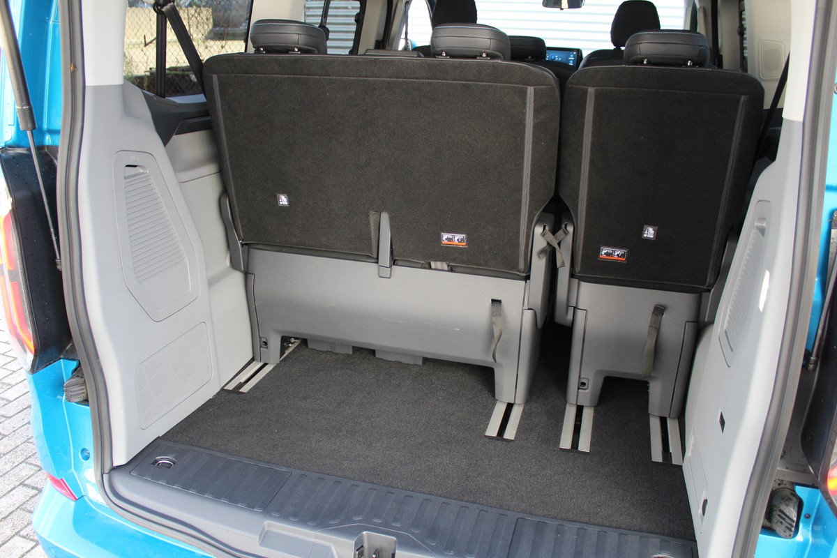 Ford E-Transit Custom