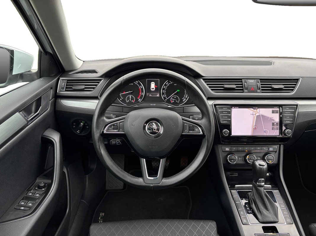 Škoda Superb