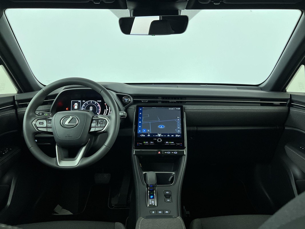 Lexus LBX