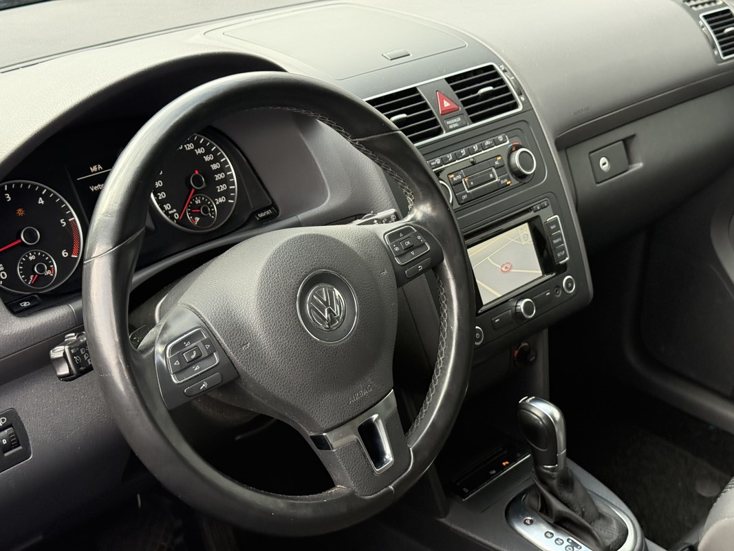 Volkswagen Touran