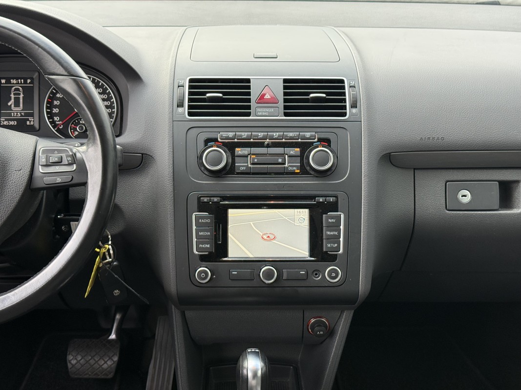 Volkswagen Touran
