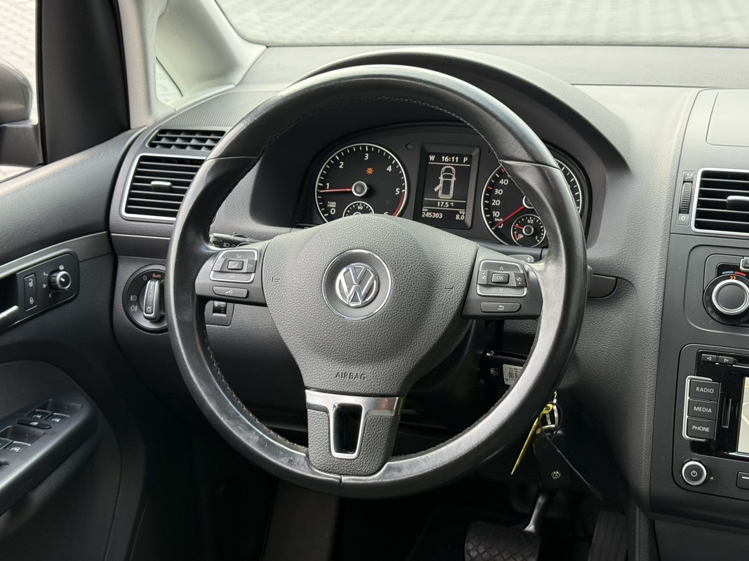 Volkswagen Touran