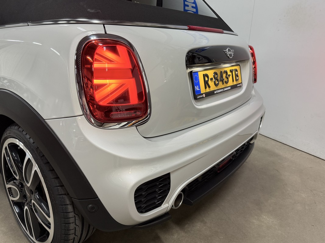 MINI Cooper Cabrio