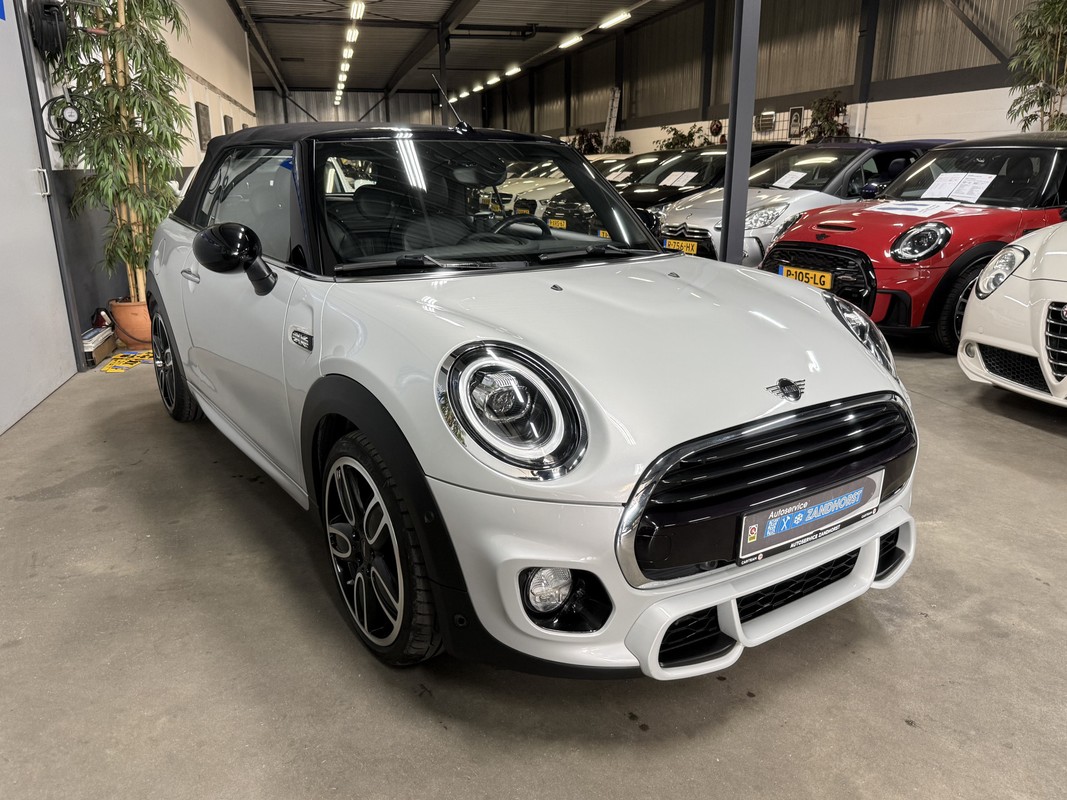 MINI Cooper Cabrio
