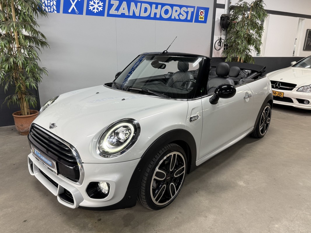 MINI Cooper Cabrio