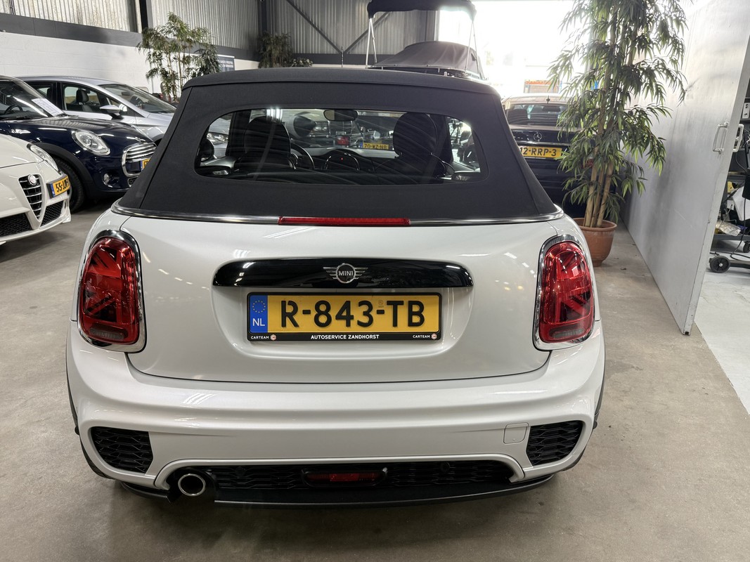 MINI Cooper Cabrio