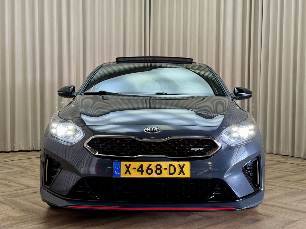 Kia ProCeed