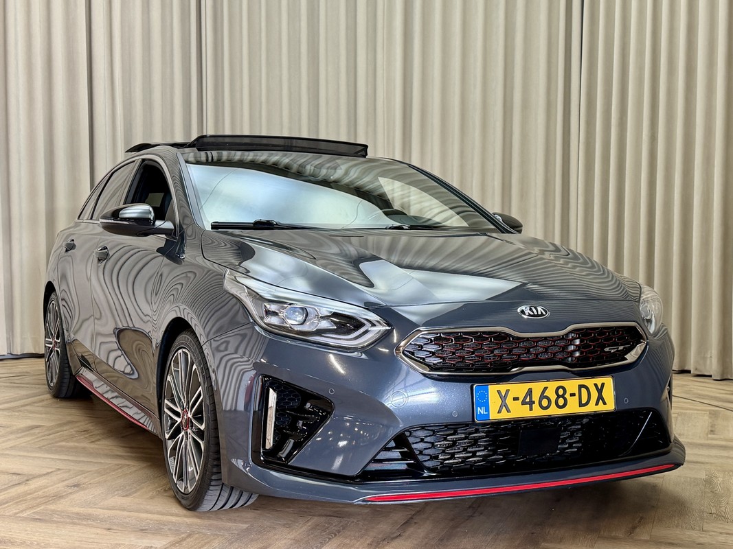 Kia ProCeed