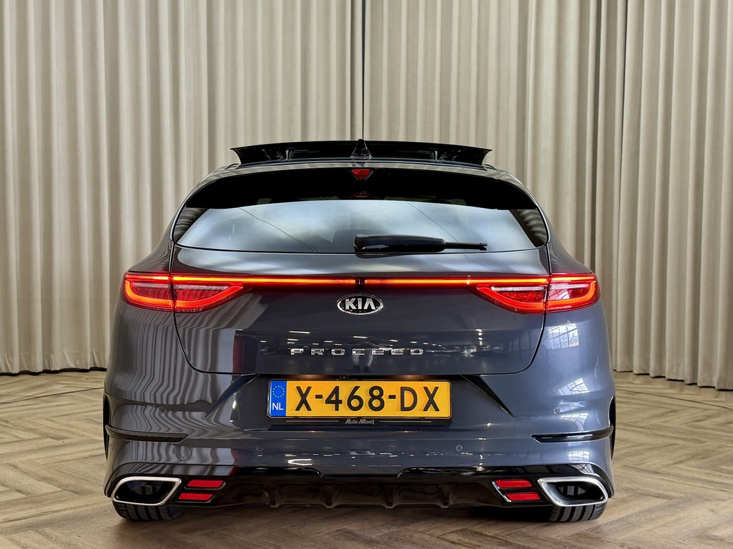 Kia ProCeed