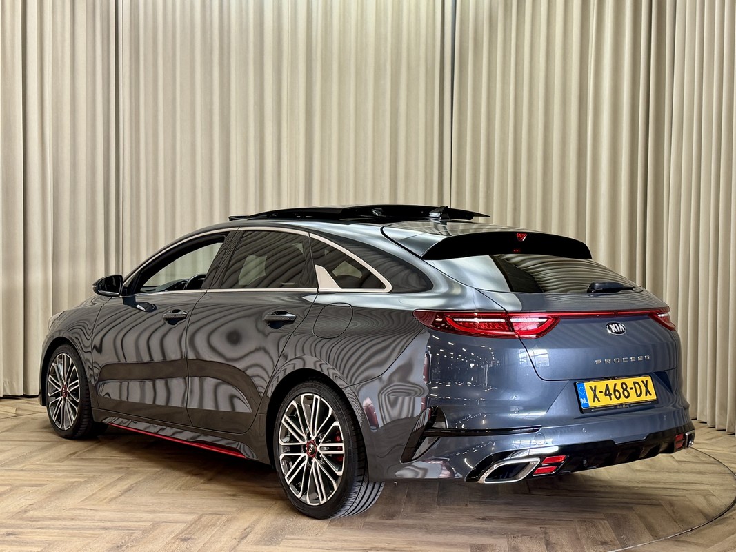 Kia ProCeed
