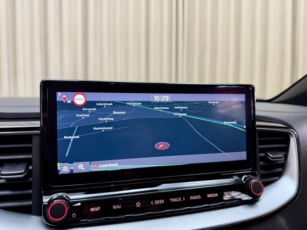 Kia ProCeed