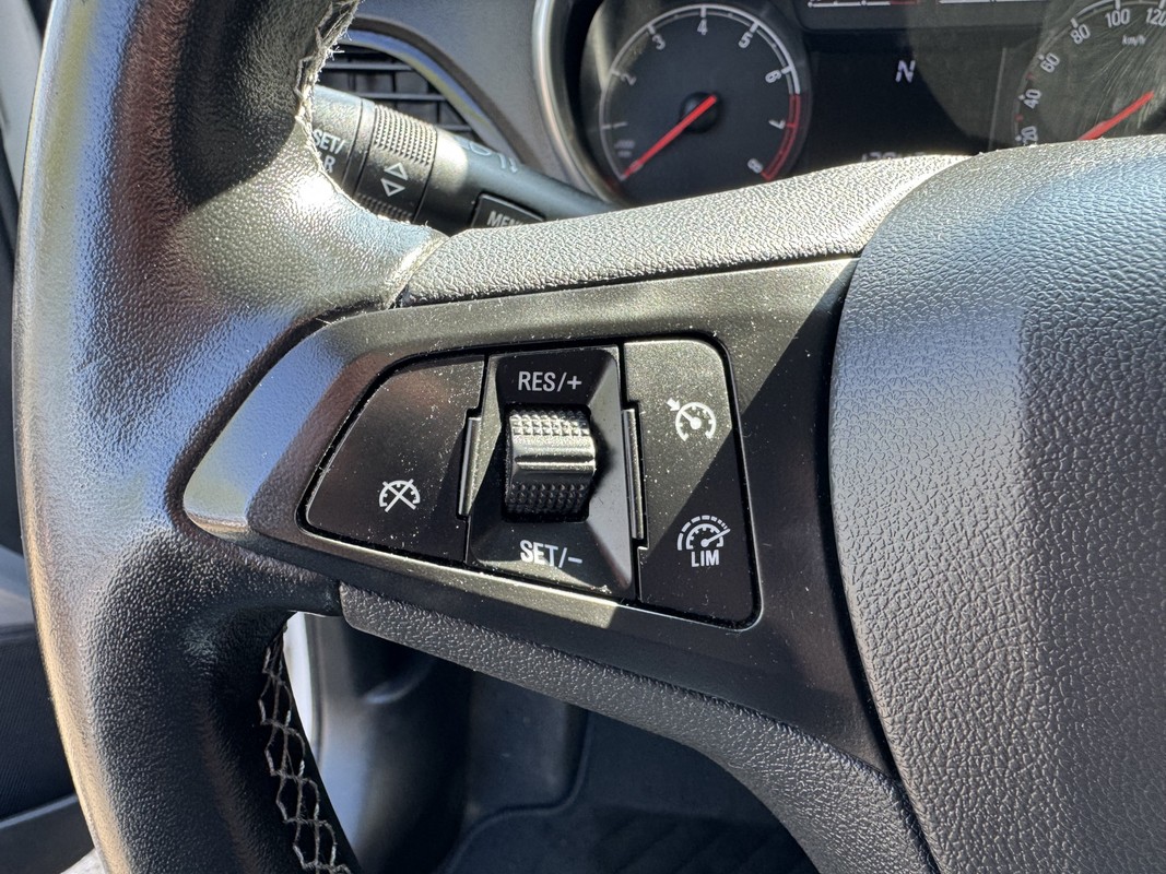 Opel KARL
