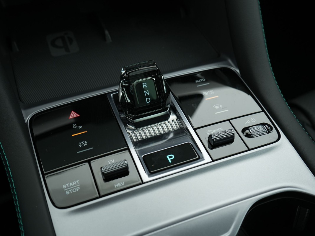 BYD SEAL U