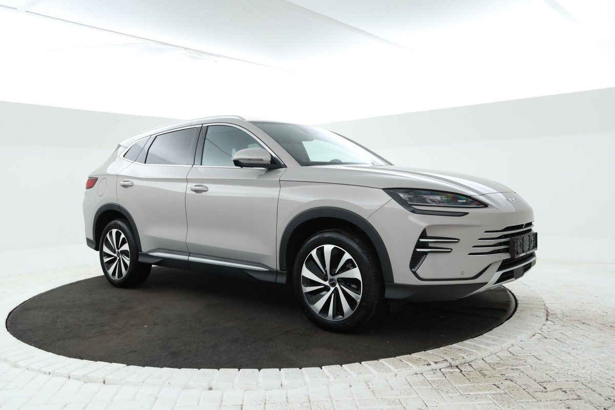 BYD SEAL U