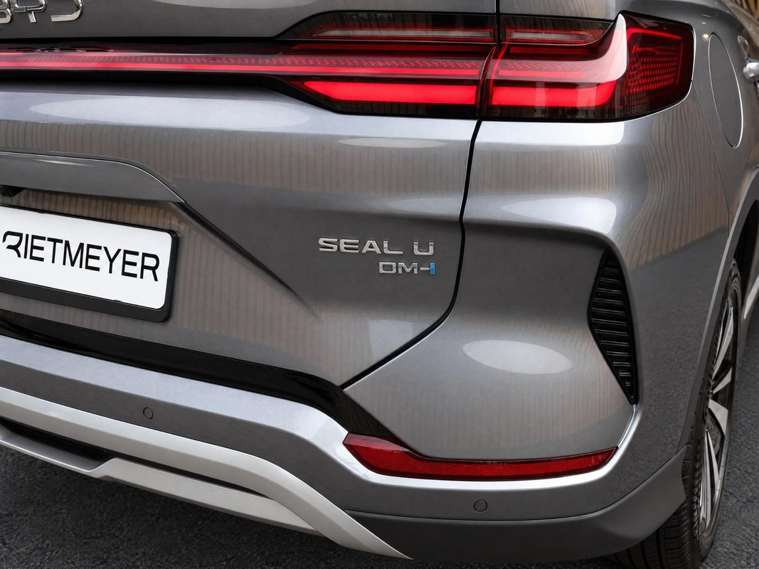 BYD SEAL U