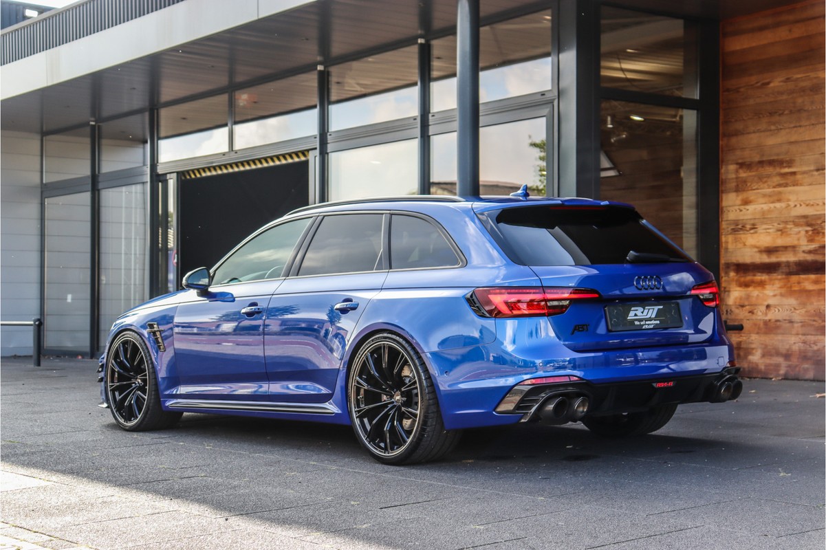 Audi RS4