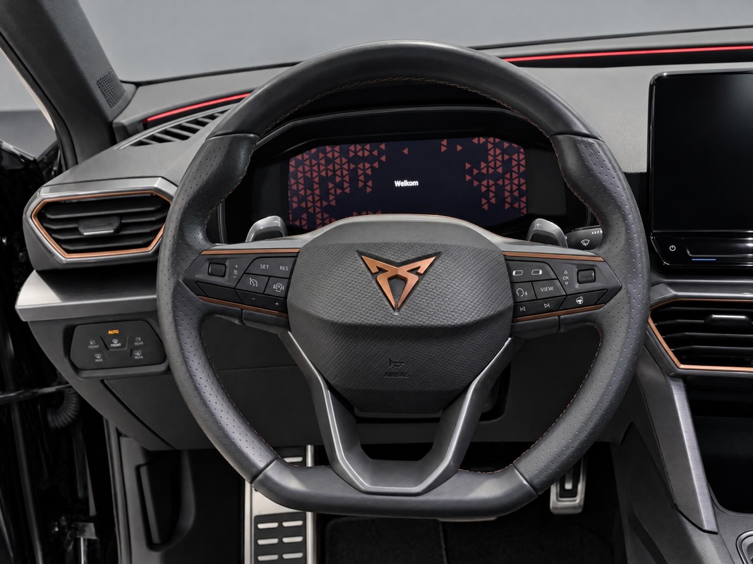 CUPRA Leon
