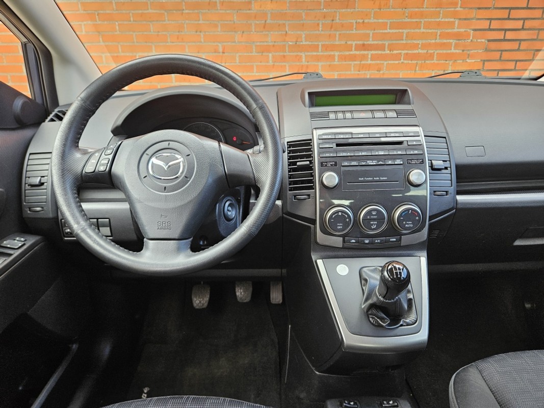 Mazda 5