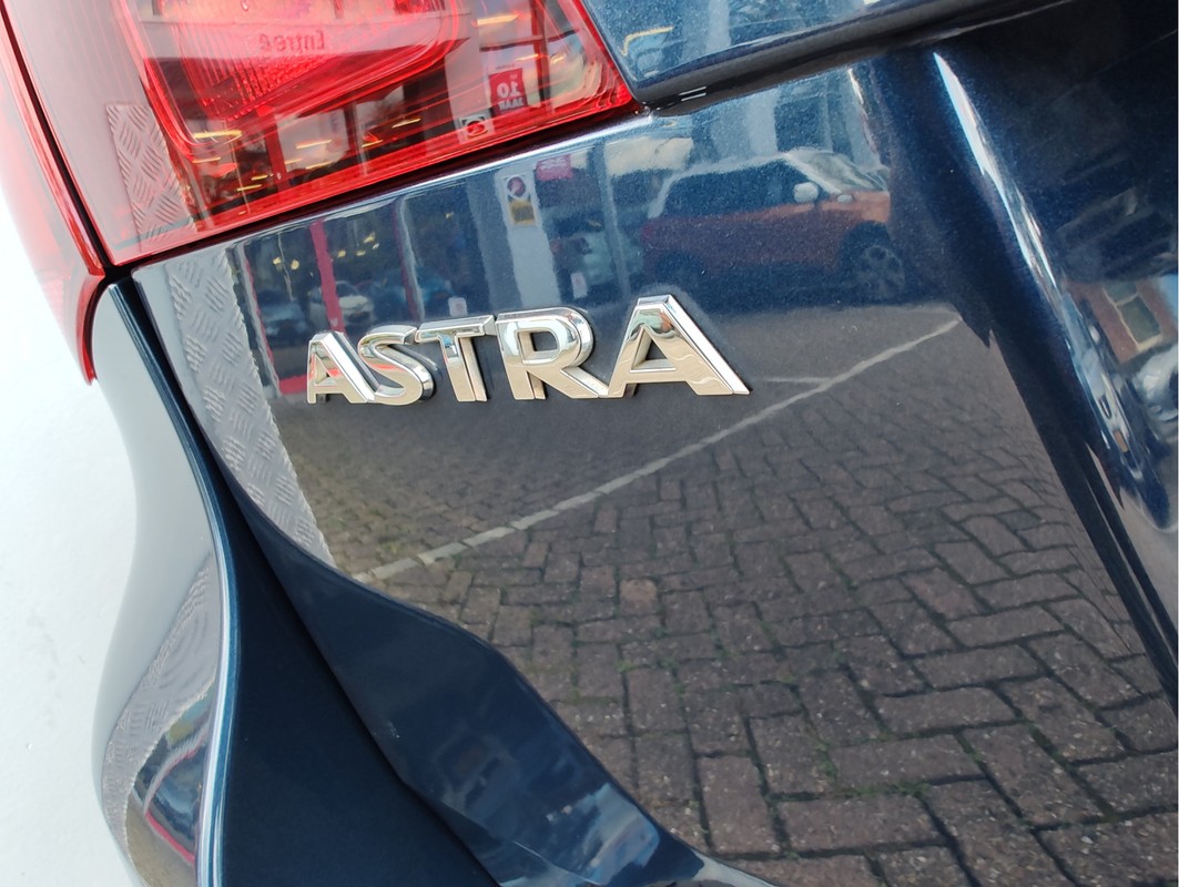 Opel Astra