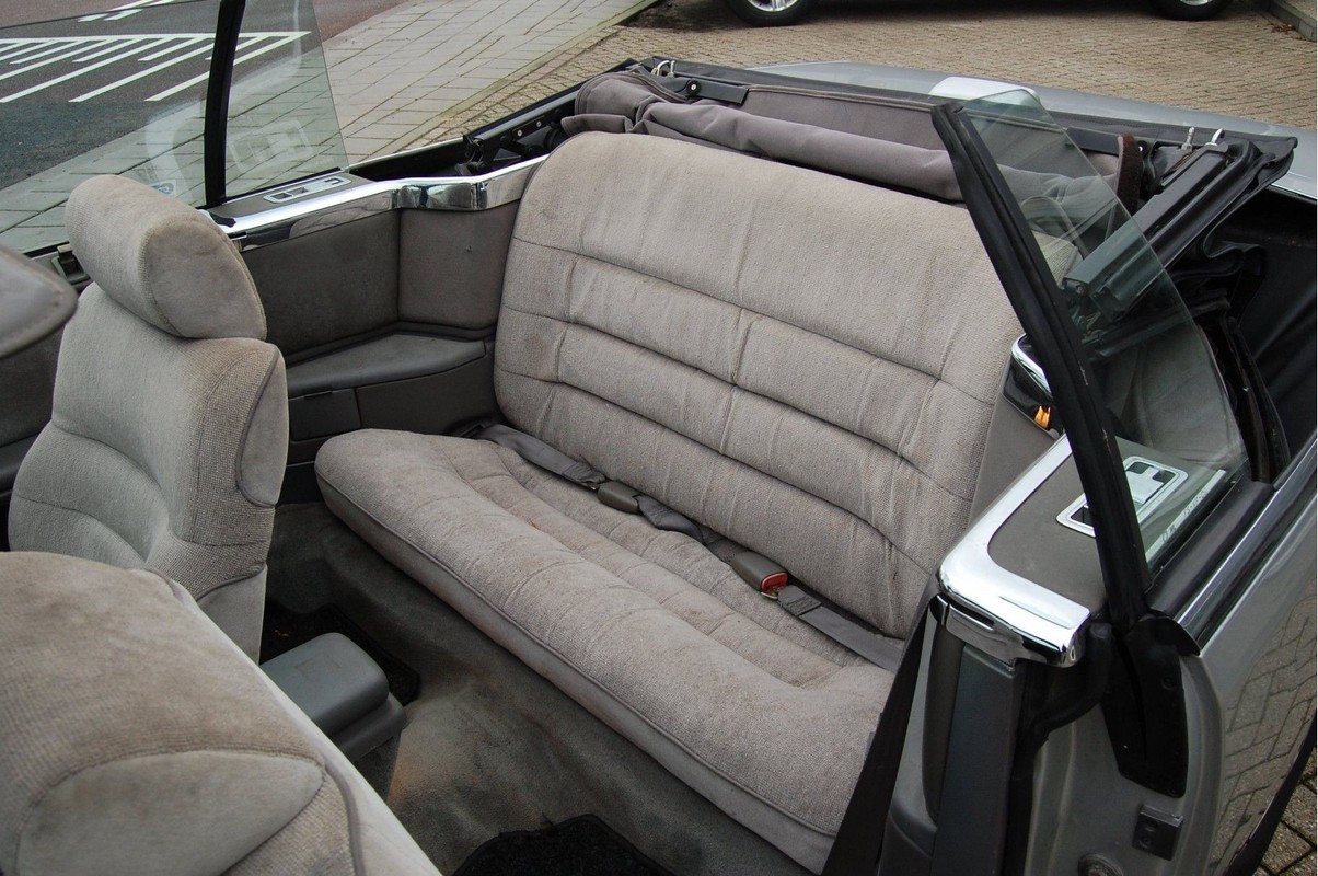 Chrysler Le-Baron