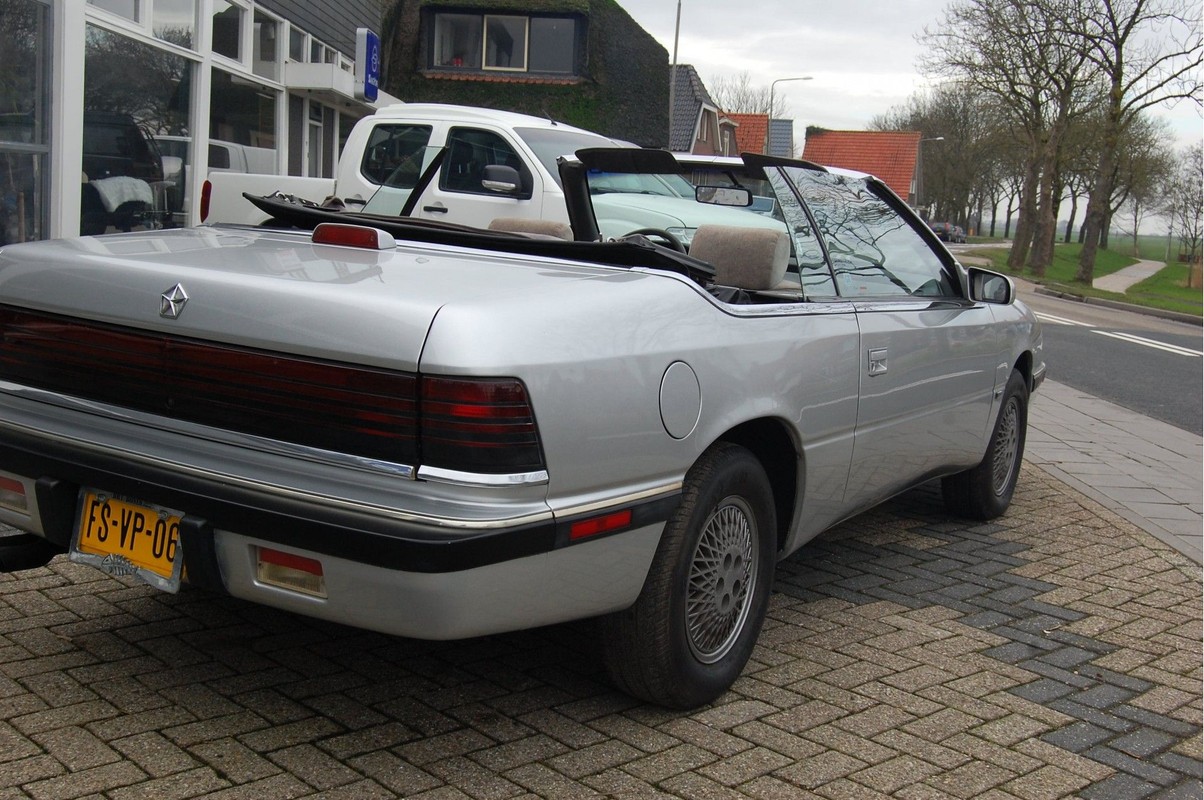 Chrysler Le-Baron