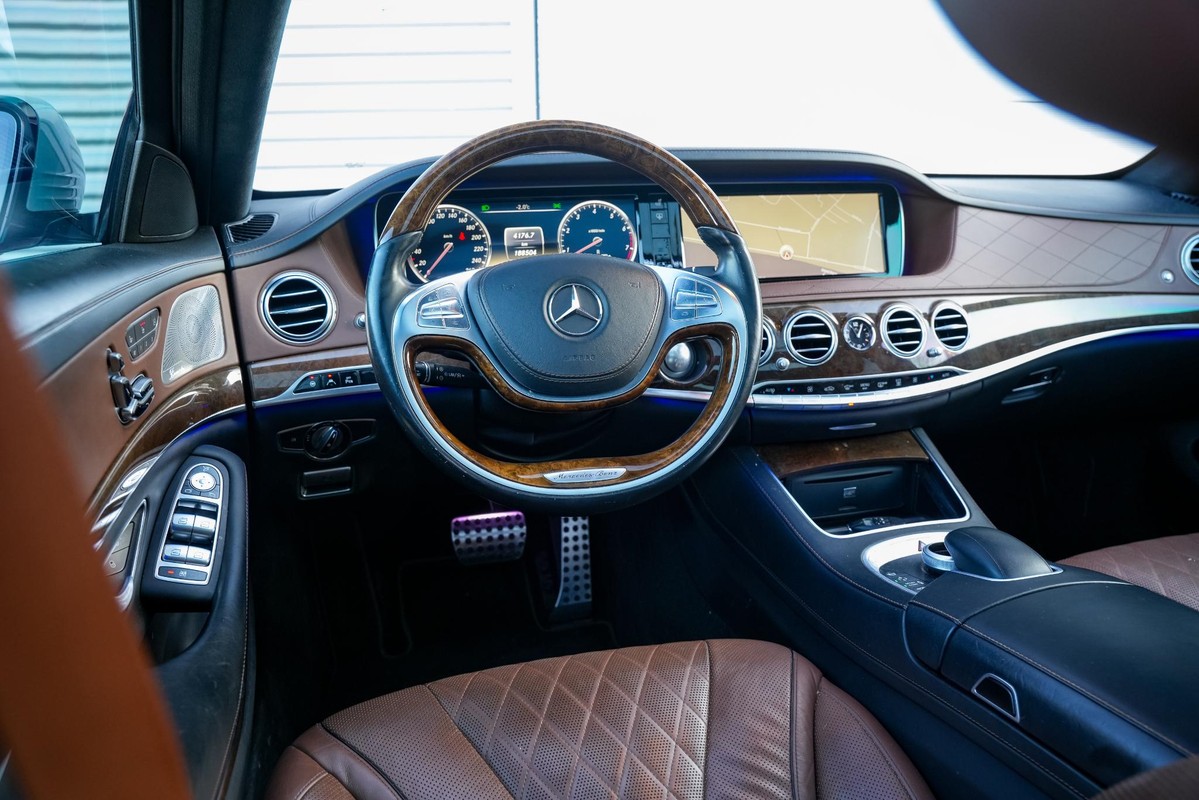 Mercedes-Benz S-Klasse