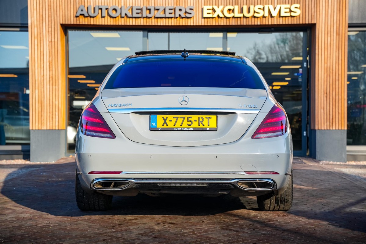 Mercedes-Benz S-Klasse